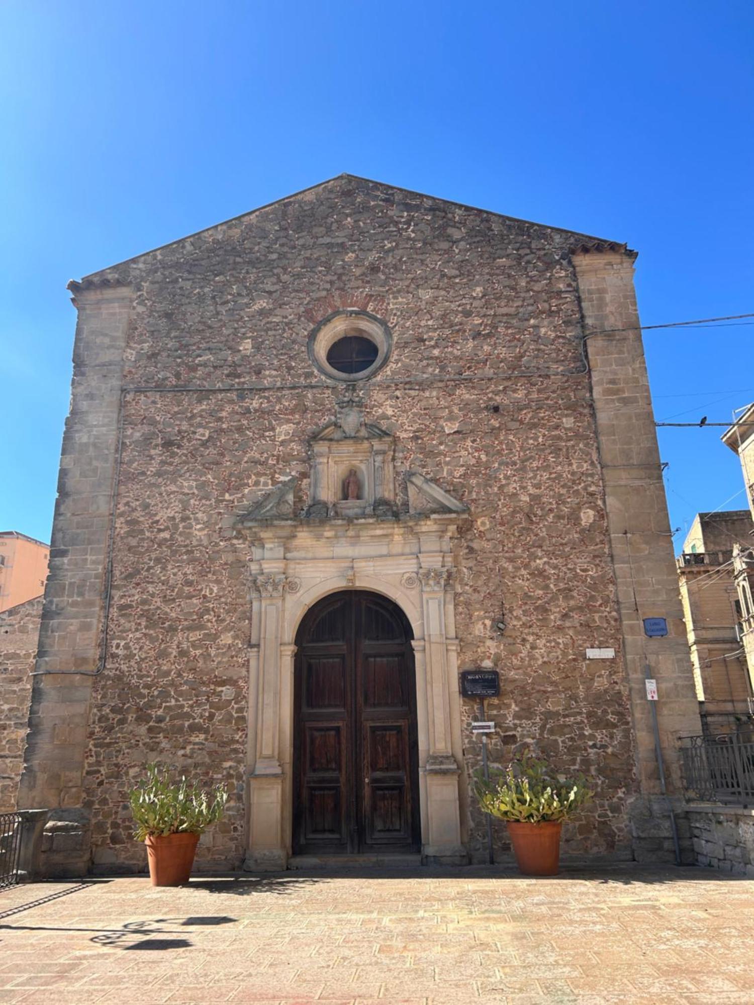 Elegante Appartamento Privato In Palazzo Storico Del XVIII - Pieno Centro Nicosia Exterior photo